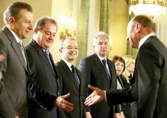 ce-au-facut-astia-din-tara