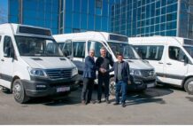 10 noi microbuze electrice pentru elevii din Ialomița, printr-o finanțare record din PNRR