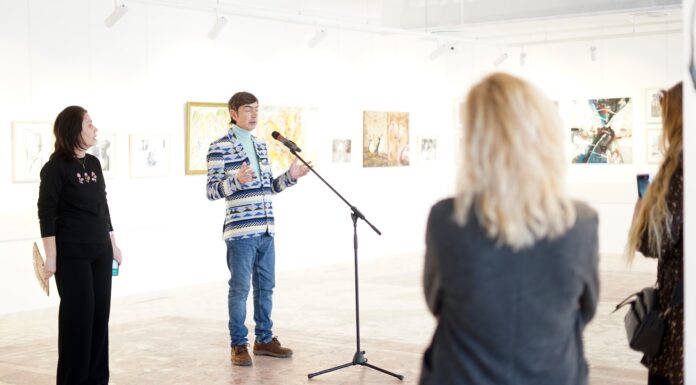 Vernisajul expoziției aniversare „Măsura Prieteniei” la Centrul Cultural „Ionel Perlea” din Slobozia